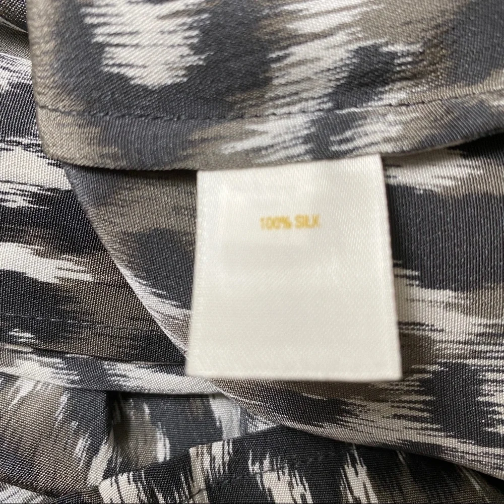 KATE SPADE BLOUSE TOP BLACK WHITE ANIMAL PRINT SILK LONG SLEEVE Size 6